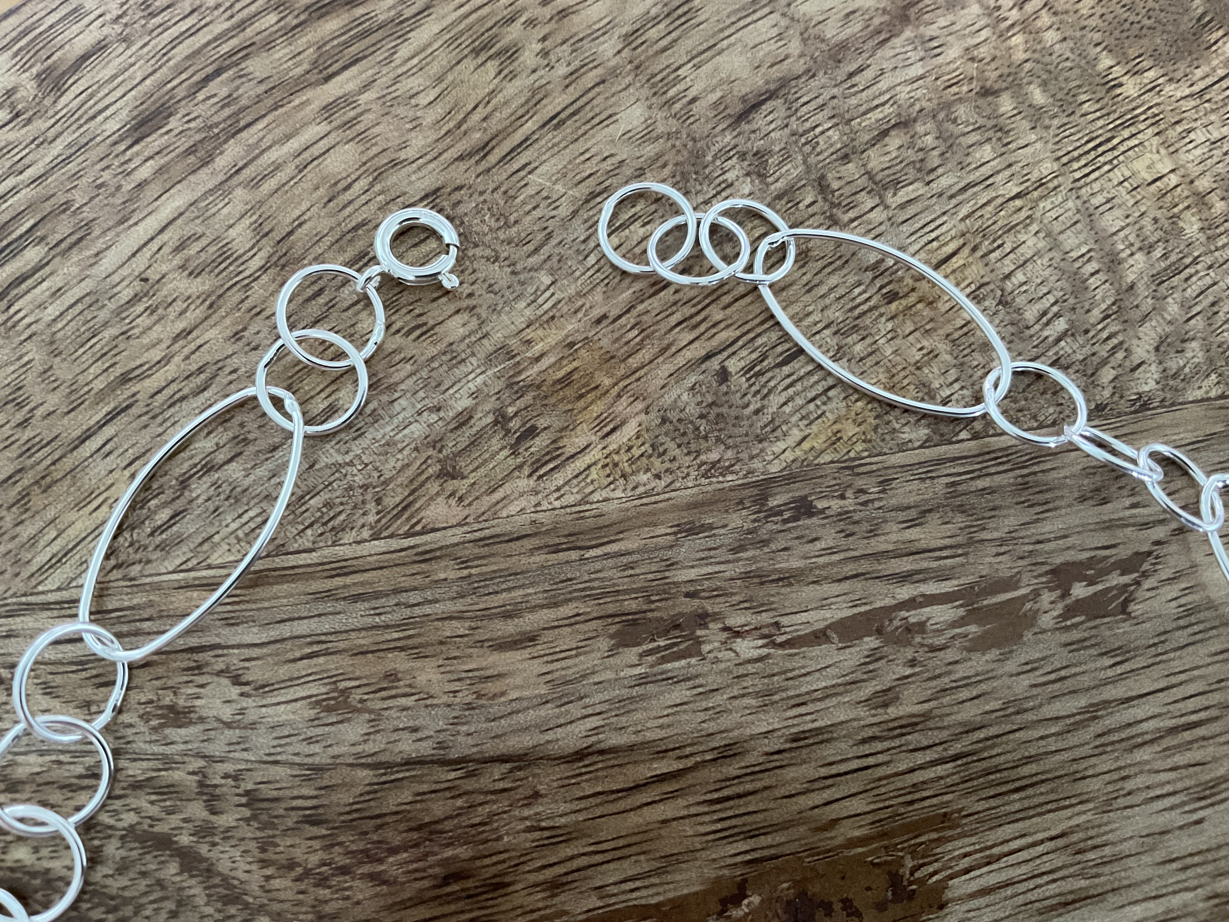 Oval & Circle Interlocking Necklace